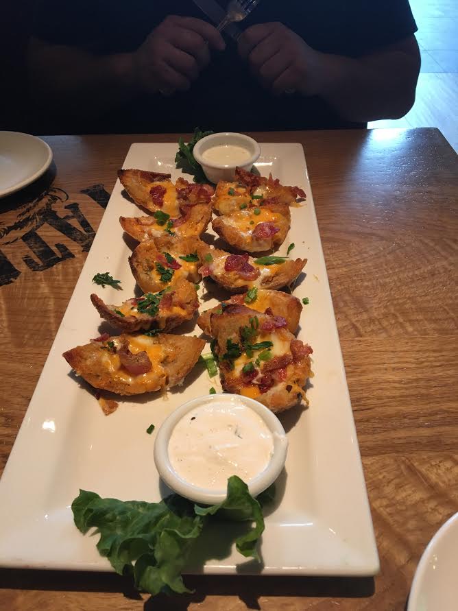 Potato skins for two? Ill do! Photo courtesy of Nathalie Voegtli. 