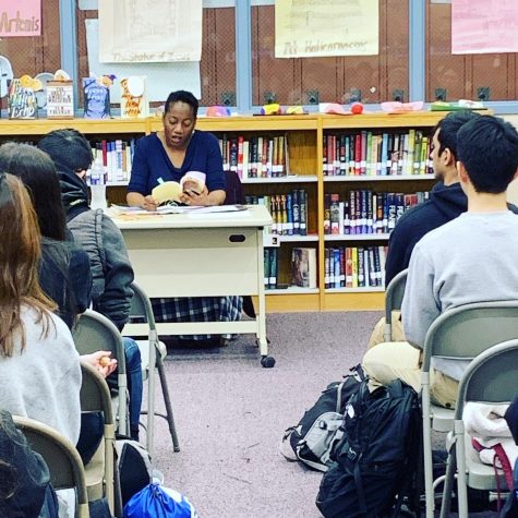 Photo of the HoCoPoLitSo Event in the media center during 3rd period. Photo courtesy of Ms.Lee.
